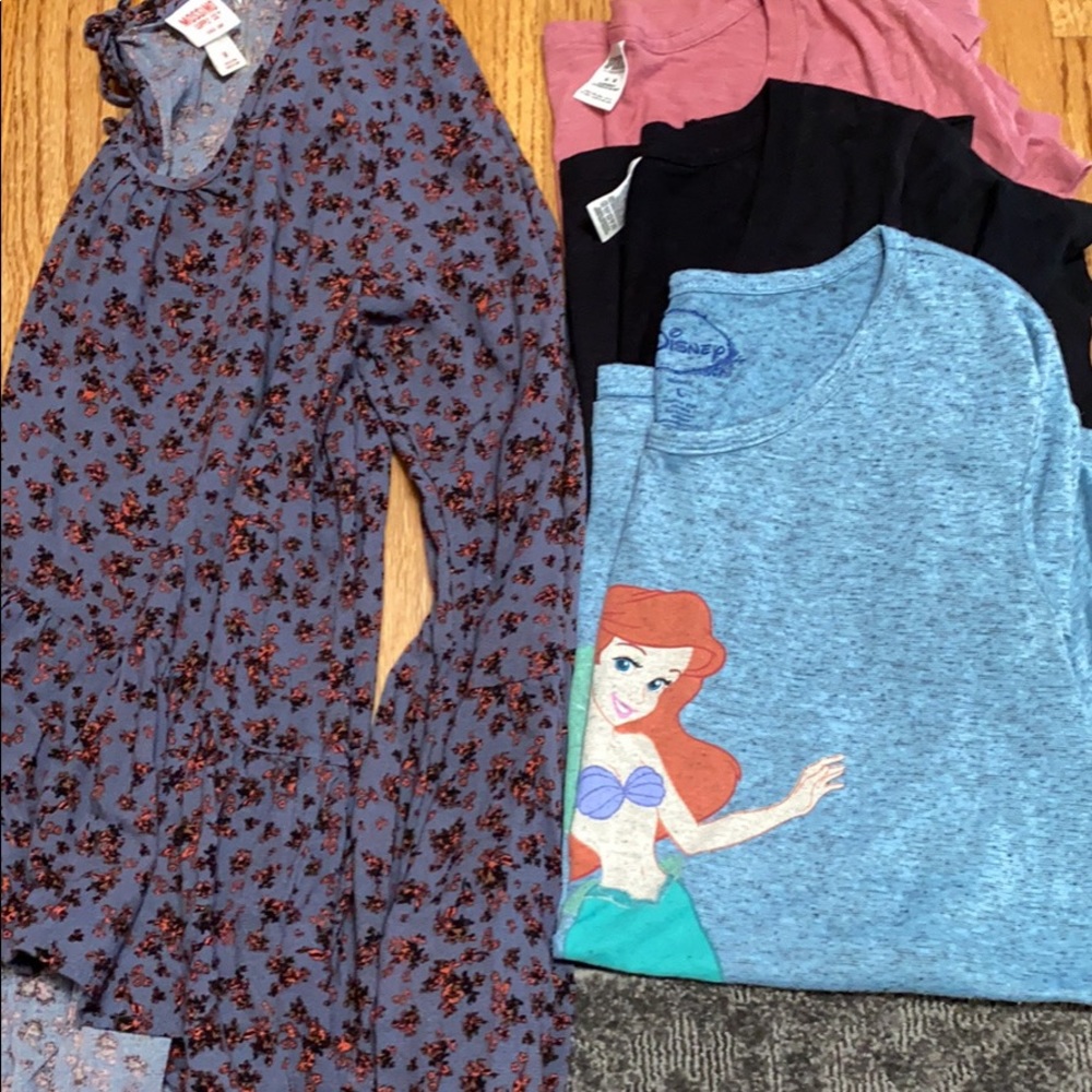 Lot of shirts